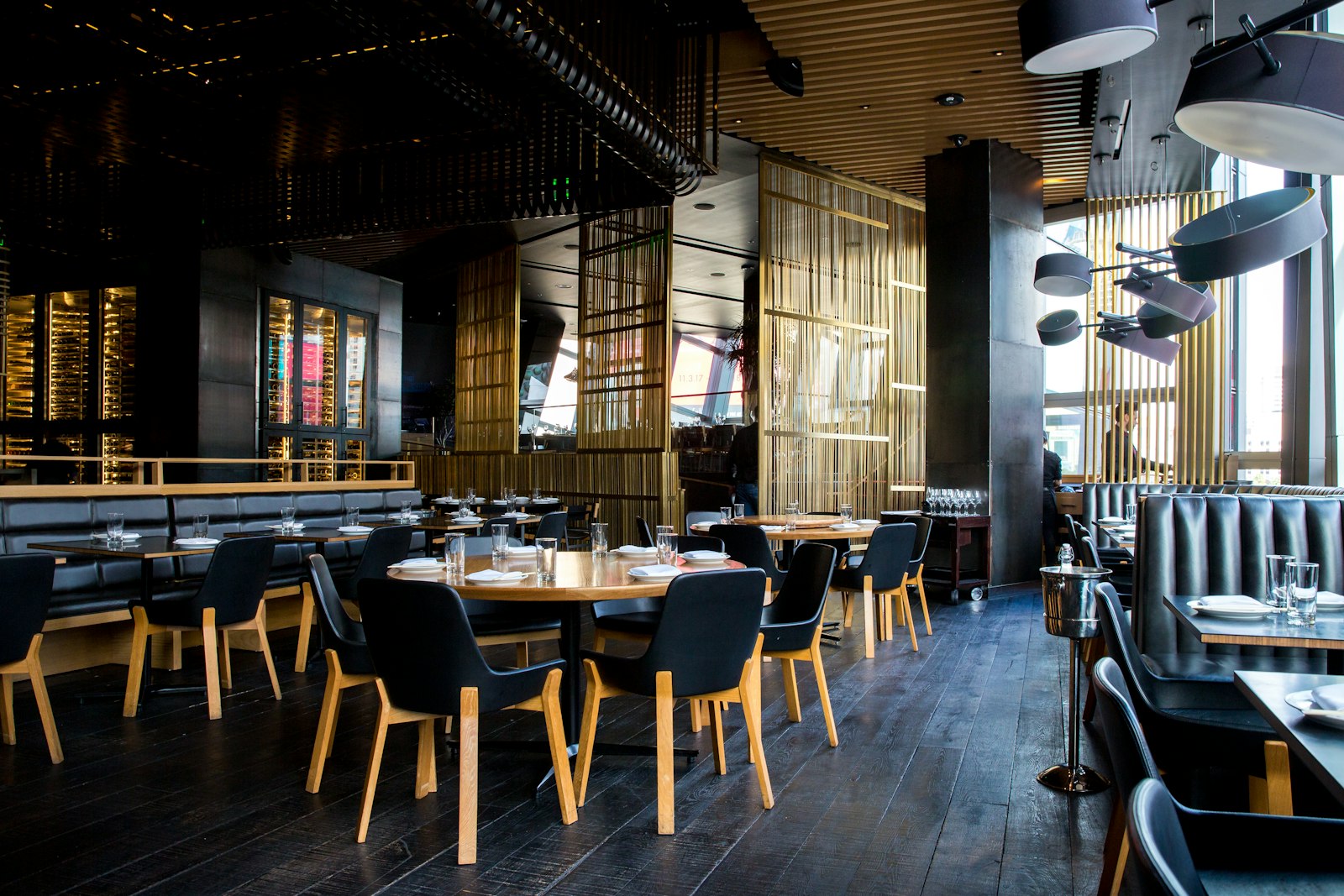 Busy restaurant dining room during service